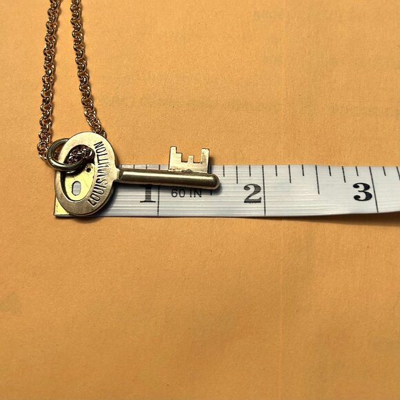 LOUIS VUITTON Vintage Steamer Trunk Skeleton Luggage Key Necklace #125269 - Picture 6 of 7